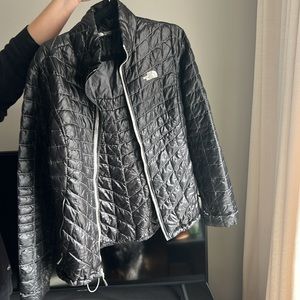 The North Face light quilted jacket